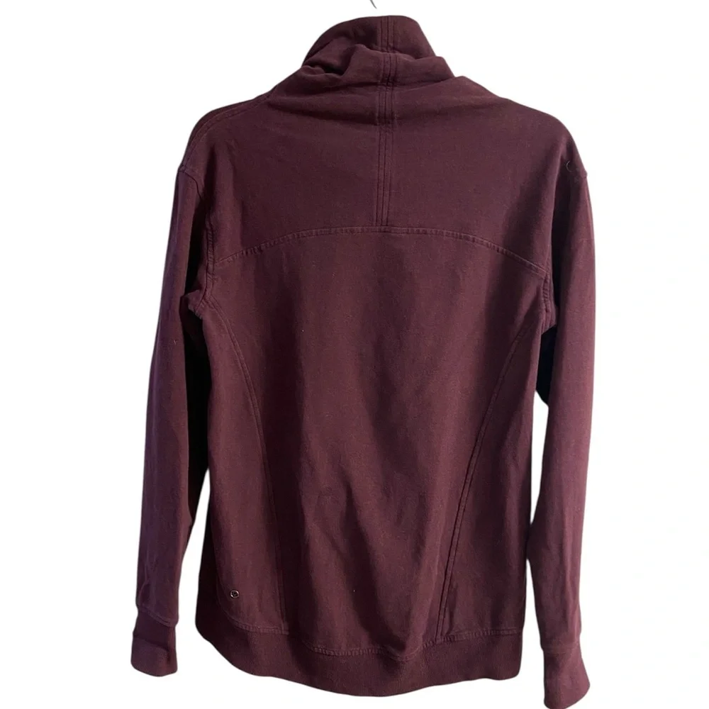 Lululemon Athletica Burgundy Turtleneck Sweatshirt Sz 8